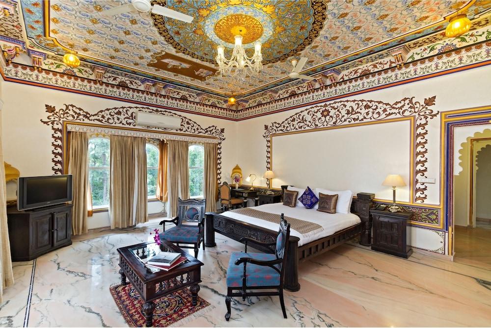 Chunda Palace Hotel Udaipur