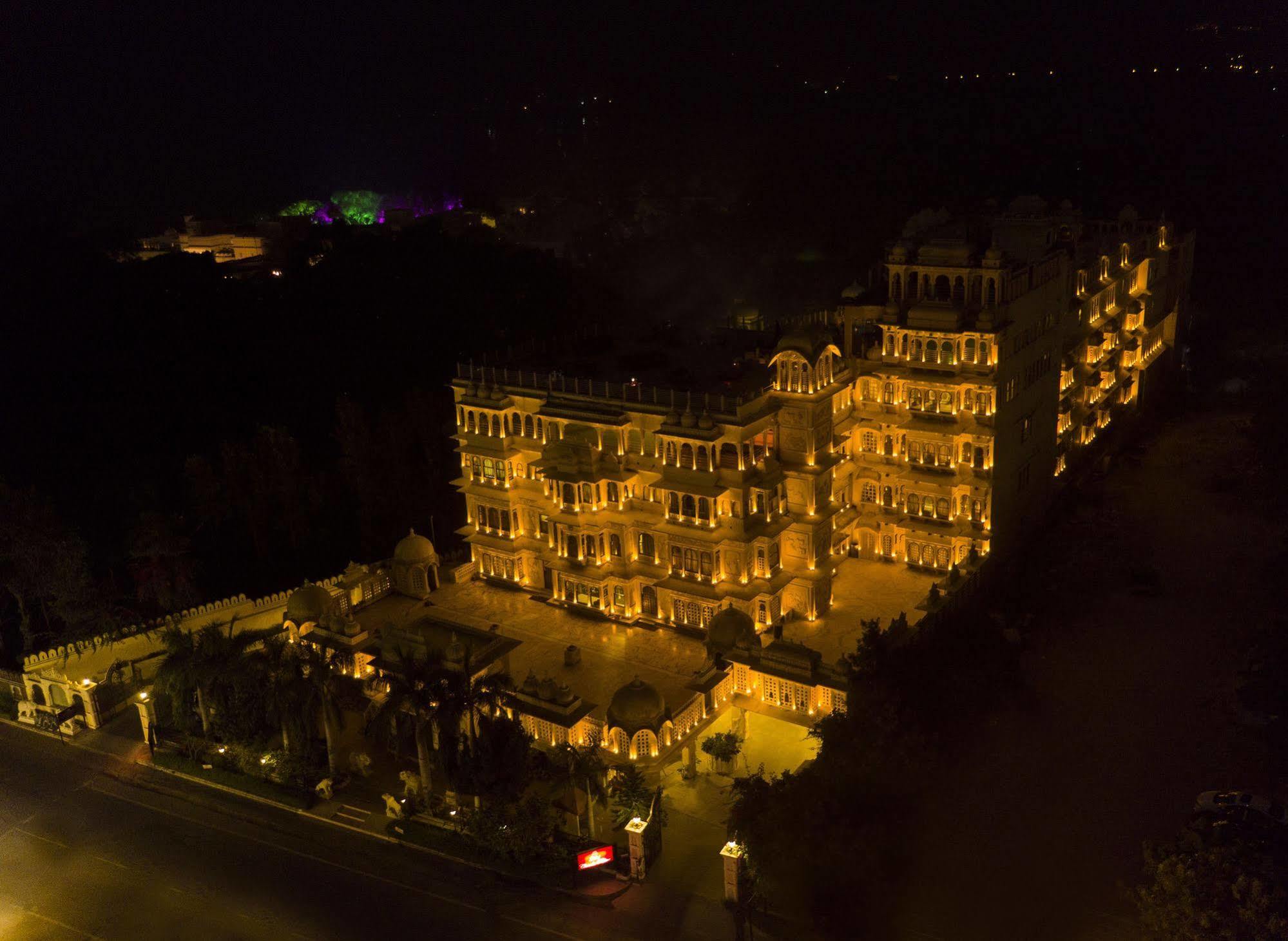 Hotel Chunda Palace 5*
